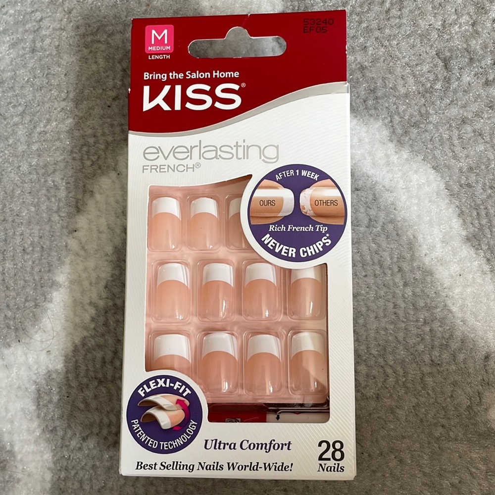 Kiss press on nails